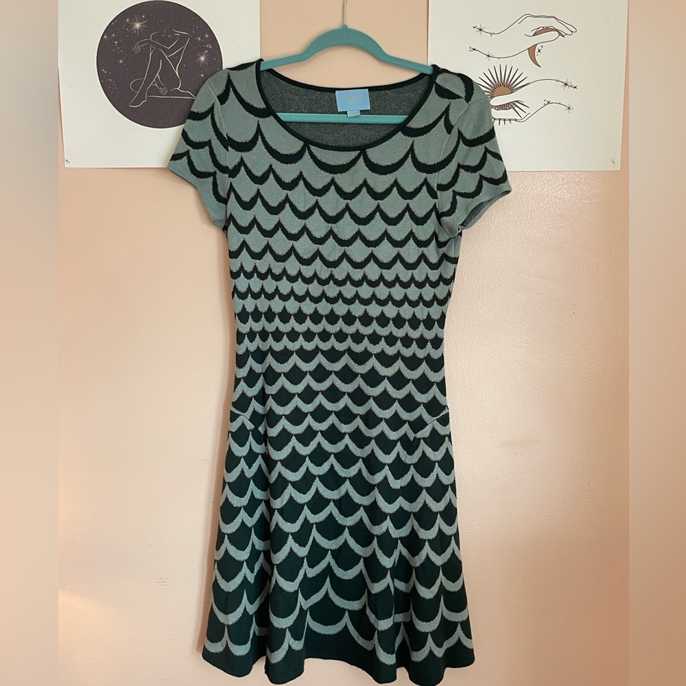 CeCe sweater dress women’s size S green and gold
